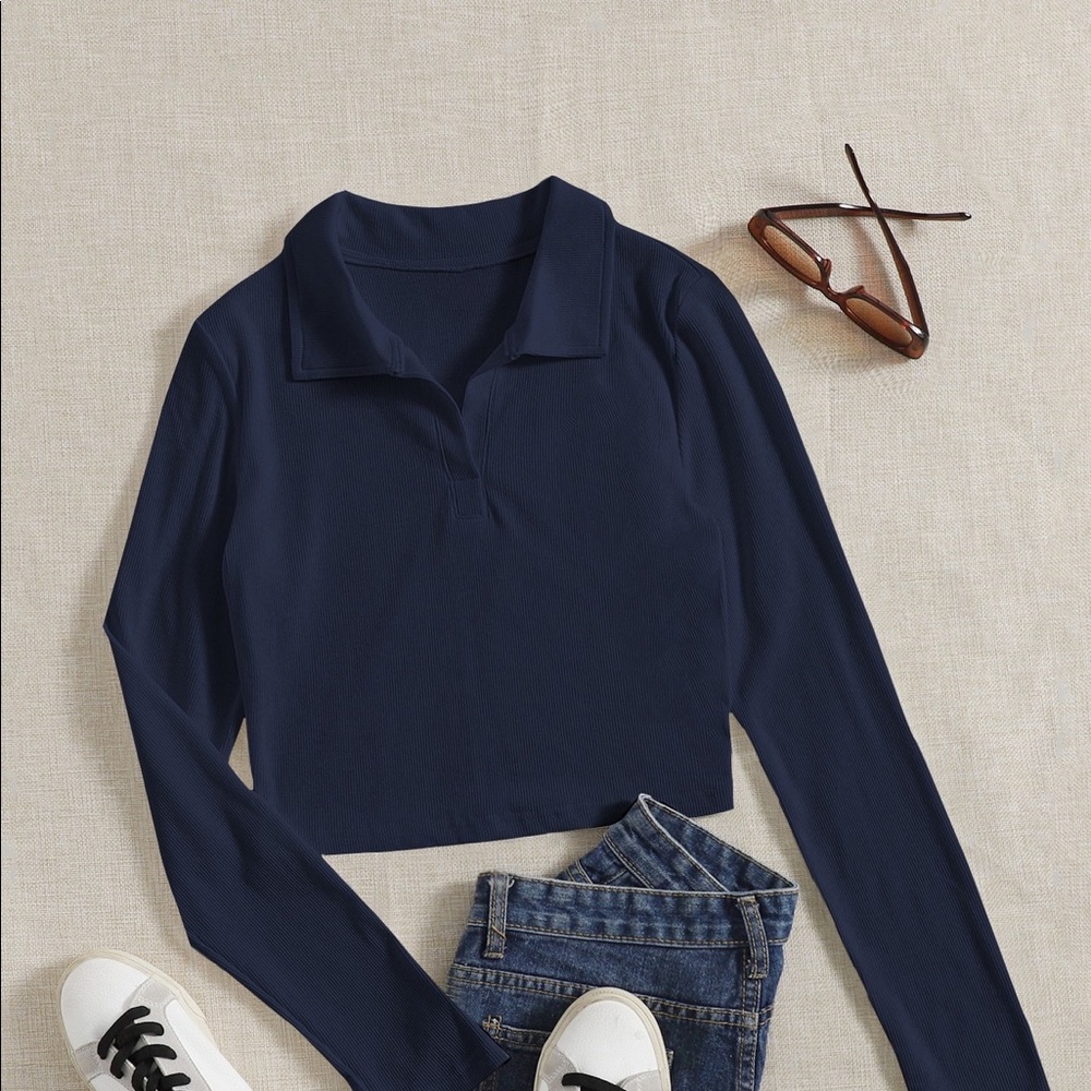 Collared crop top